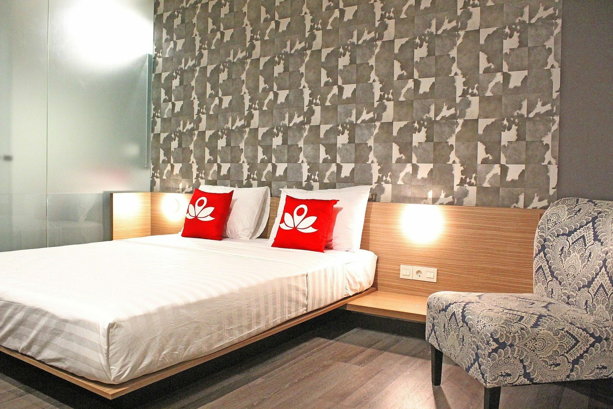 Hotel Zen Premium Sampoerna Strategic Square Yakarta Exterior foto